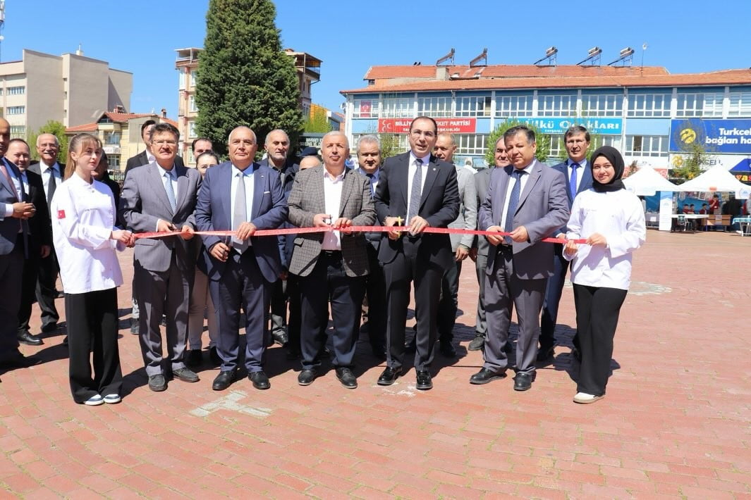 STANTLARIN AÇILIŞI