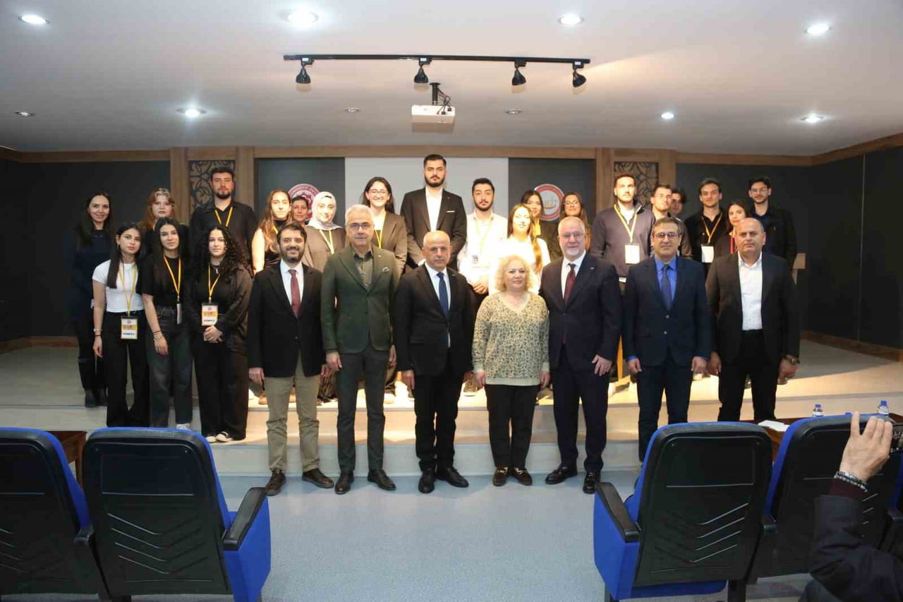 STSO BAŞKANI ÖZDEMİR, SİVAS'IN LOJİSTİK GÜCÜNÜ ANLATTI