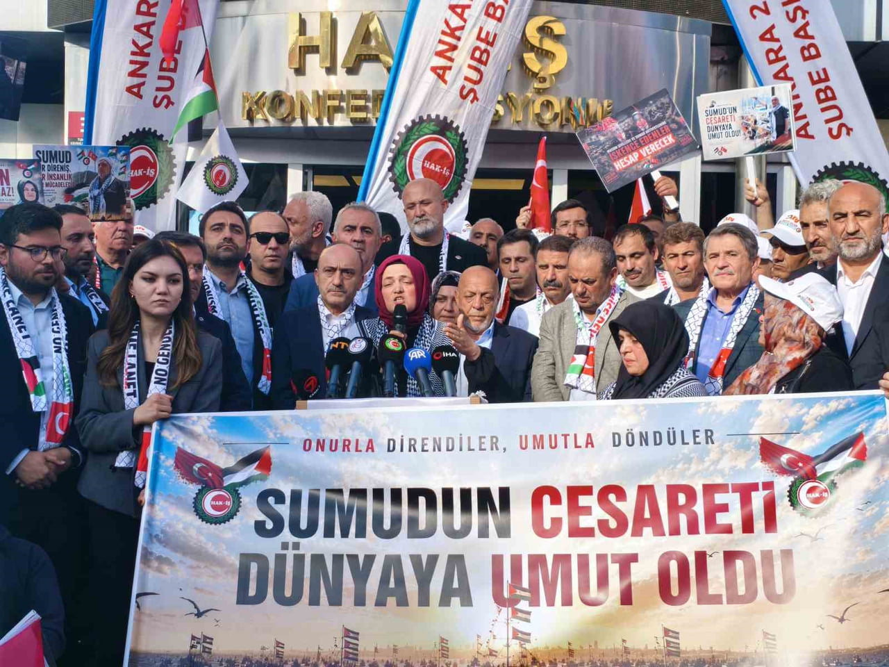SUMUD FİLOSU’NDA İSRAİL GÜÇLERİ TARAFINDAN ALIKOYULAN HAK İŞÇİ SENDİKALARI KONFEDERASYONU (HAK-İŞ)...