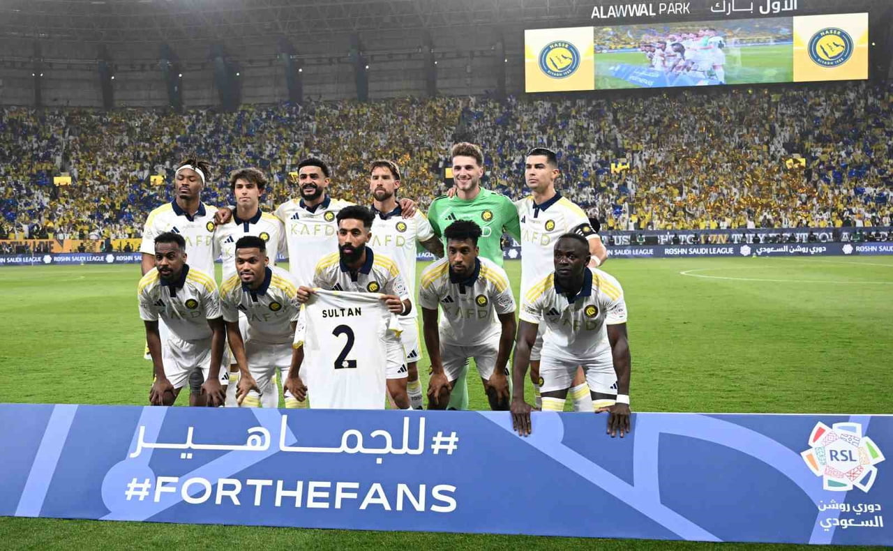 SUUDİ ARABİSTAN'DA TEKNİK DİREKTÖRLÜĞÜNÜ JORGE JESUS'UN YAPTIĞI AL NASSR, PRO LİG'DE DAMAC'I 4-1...