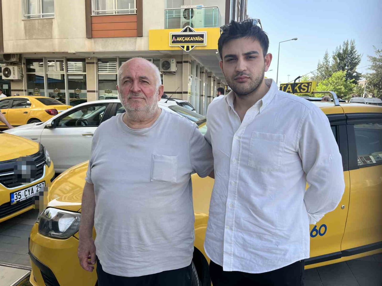 TAKSİ ŞOFÖRÜ ÇETİN BULUT VE İZMİR ŞOFÖRLER VE OTOMOBİLCİLER ESNAF ODASI AVUKATI ALPTUĞ...