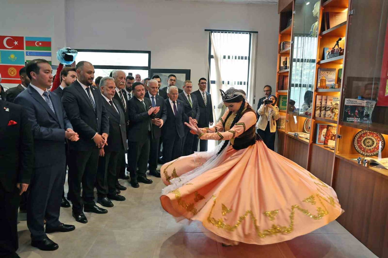 TALAS BELEDİYESİ TARAFINDAN DÜZENLENEN ULUSLARARASI TÜRKOLOJİ ZİRVESİ KAPSAMINDA KAYSERİ’DE...