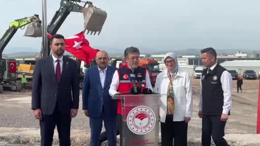 Tarım ve Orman Bakanı Yumaklı'dan Gönen Sera OSB'ye ziyaret