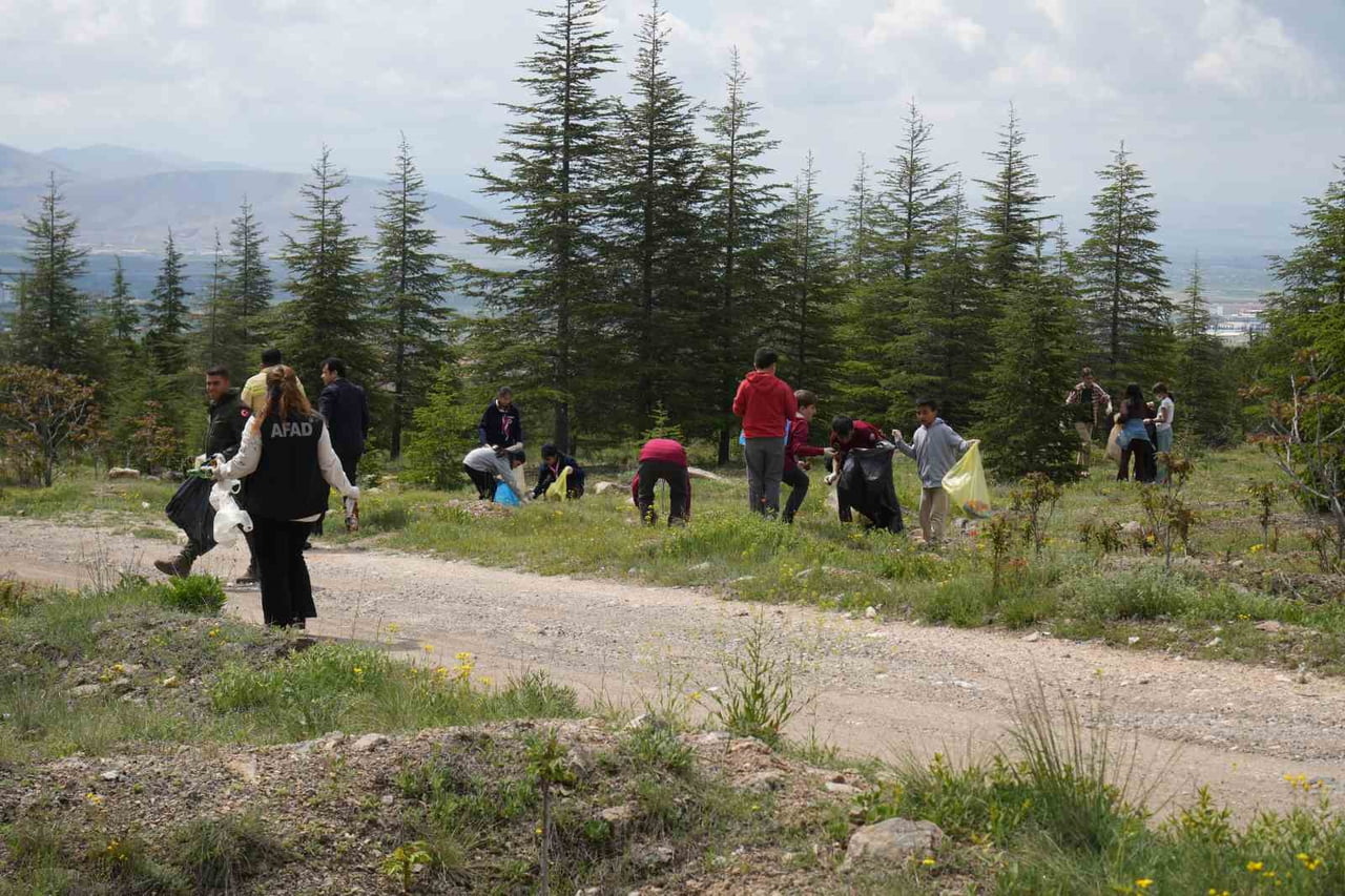 TARIM VE ORMAN BAKANLIĞI KOORDİNASYONUNDA TÜRKİYE GENELİNDE EŞ ZAMANLI OLARAK GERÇEKLEŞTİRİLEN...