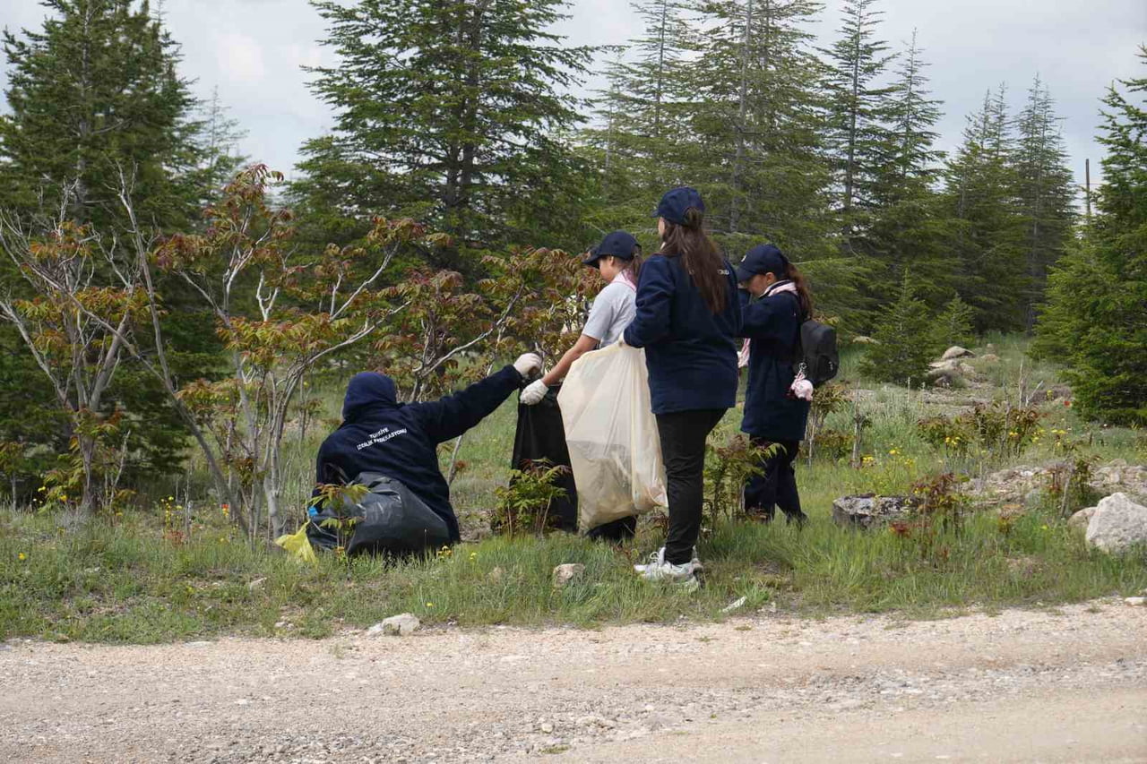 TARIM VE ORMAN BAKANLIĞI KOORDİNASYONUNDA TÜRKİYE GENELİNDE EŞ ZAMANLI OLARAK GERÇEKLEŞTİRİLEN...