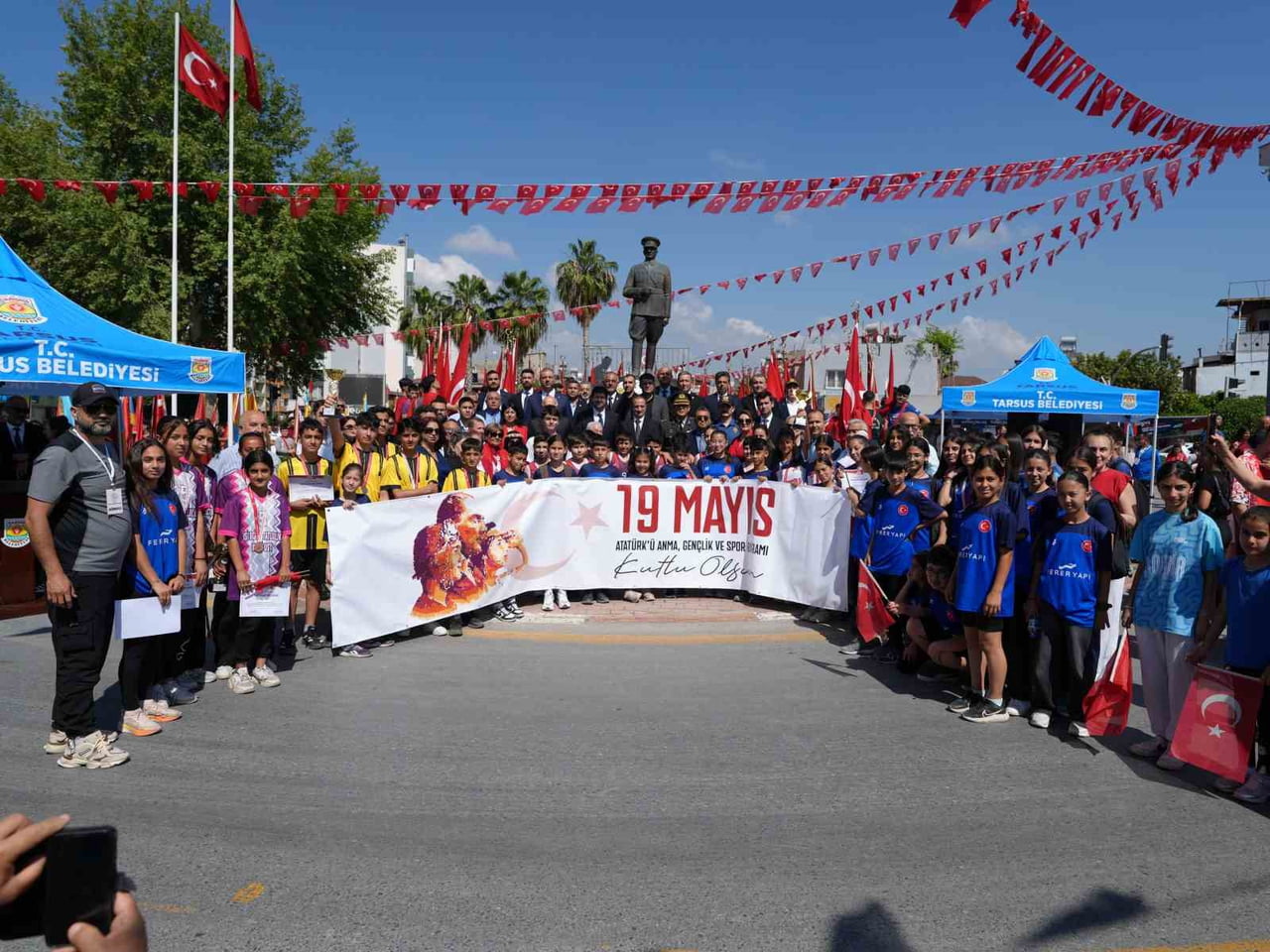 TARSUS’TA 19 MAYIS ATATÜRK’Ü ANMA, GENÇLİK VE SPOR BAYRAMI’NIN 107. YIL DÖNÜMÜ DÜZENLENEN RESMİ...