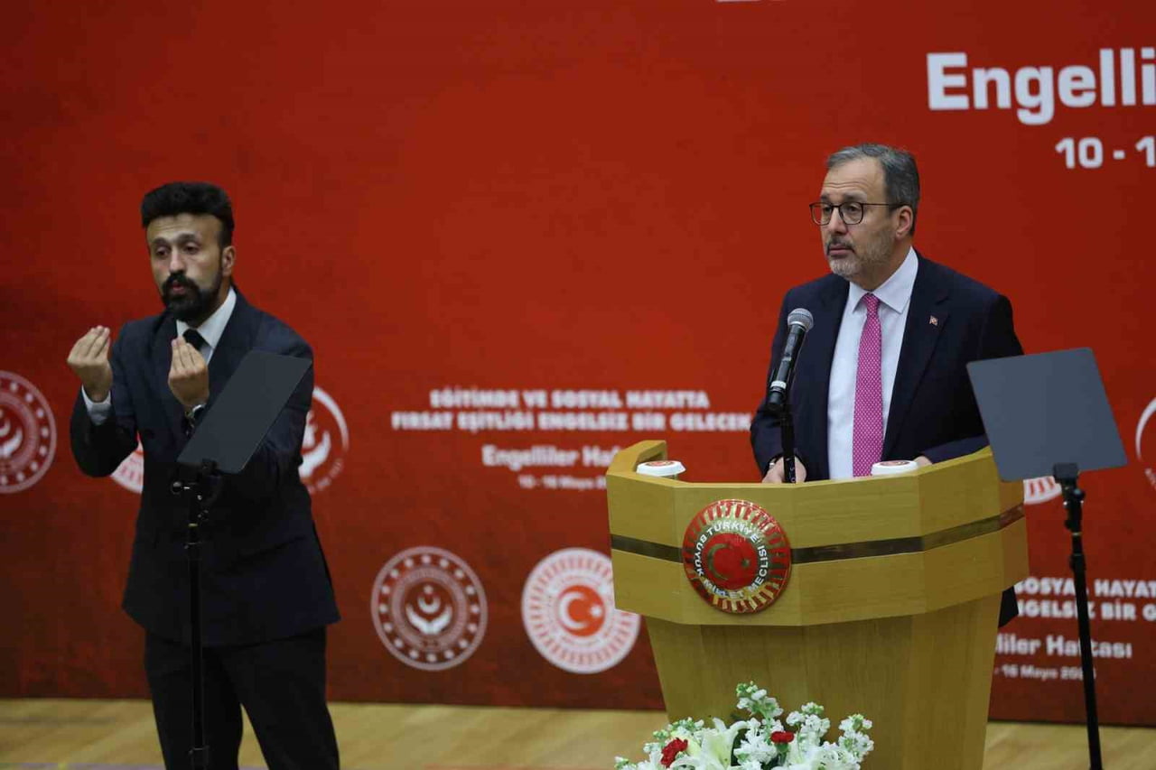 TBMM ENGELLİ BİREYLERİN SORUNLARINI ARAŞTIRMA KOMİSYONU BAŞKANI VE AK PARTİ İZMİR MİLLETVEKİLİ DR....