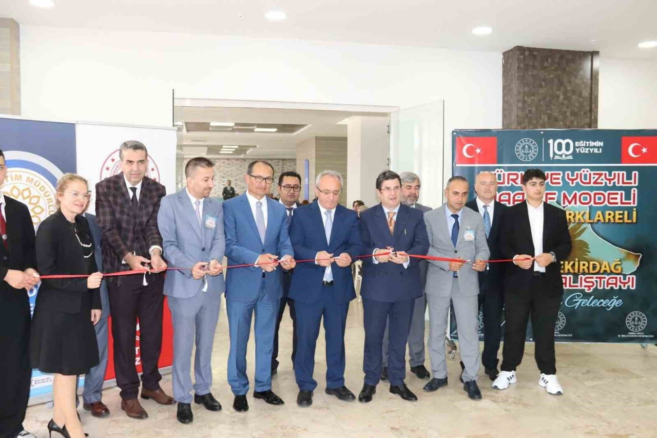 TEKİRDAĞ'DA DÜZENLENEN "TÜRKİYE YÜZYILI MAARİF MODELİ BÖLGE ÇALIŞTAYI"NDA, TEKİRDAĞ, EDİRNE VE...