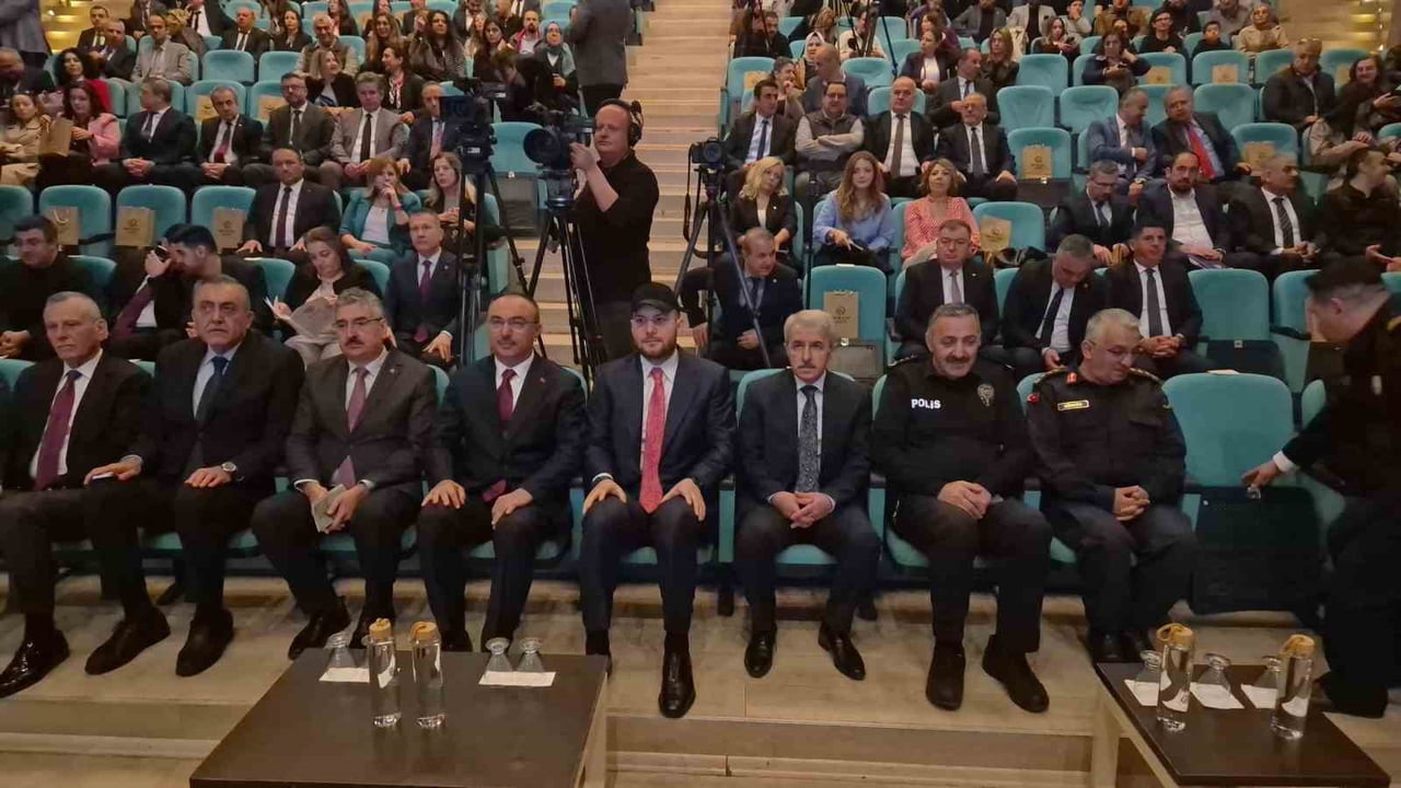 TEKİRDAĞ’DA DÜZENLENEN SIFIR ATIK ÇALIŞTAYI’NDA ÇEVRE SORUNLARI, SU KAYNAKLARININ KORUNMASI VE...