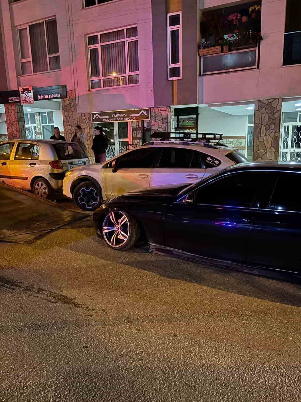 TELEFONDA BAŞLAYAN ZITLAŞMA SOKAĞA TAŞTI… SİLAHLI ÇATIŞMA KAMERADA