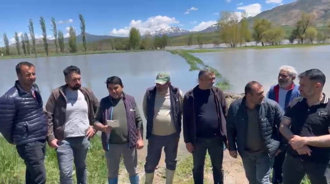 TERCAN ZİRAAT ODASI BAŞKANI HACI YILMAZ, YAPTIĞI AÇIKLAMADA, TERCAN BARAJ GÖLÜ’NÜN DOLULUK...