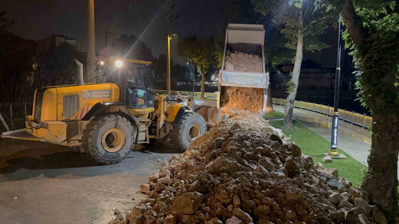 TOKAT’IN TURHAL İLÇESİNDE ETKİLİ OLAN YAĞIŞLAR VE YEŞİLIRMAK’TAKİ SU SEVİYESİNİN YÜKSELMESİ...