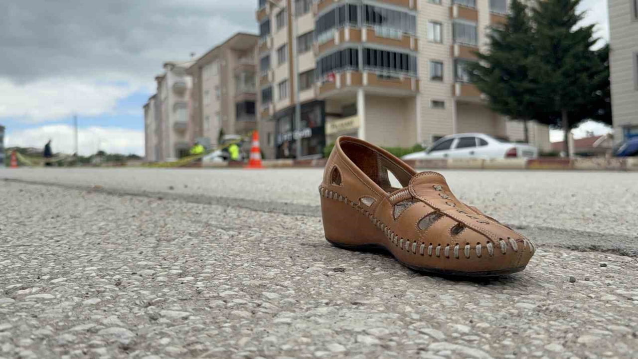 TOKAT’TA ALKOLLÜ SÜRÜCÜNÜN ÇARPTIĞI YAŞLI KADIN YAŞAM SAVAŞINI KAYBETTİ.
