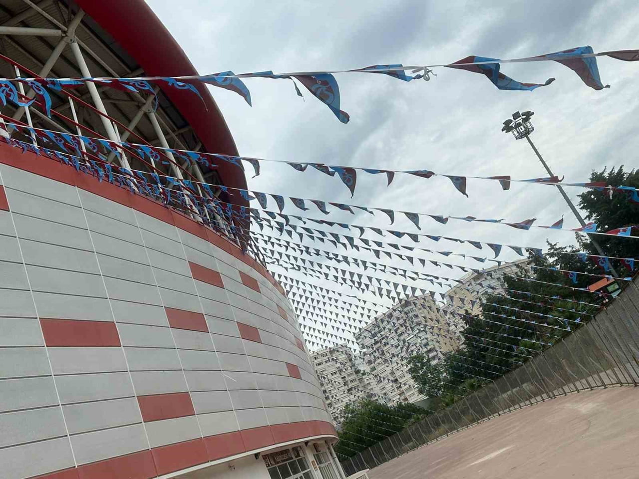 TRABZON BÜYÜKŞEHİR BELEDİYESİ, TRABZONSPOR İLE KONYASPOR ARASINDA OYNANACAK ZİRAAT TÜRKİYE KUPASI...