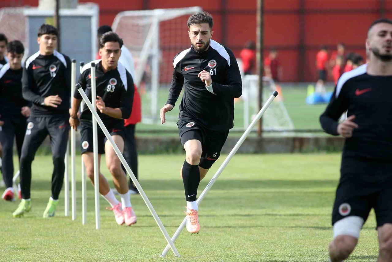 TRENDYOL SÜPER LİG’İN 33. HAFTASINDA KASIMPAŞA İLE KARŞILAŞACAK OLAN GENÇLERBİRLİĞİ MAÇ...