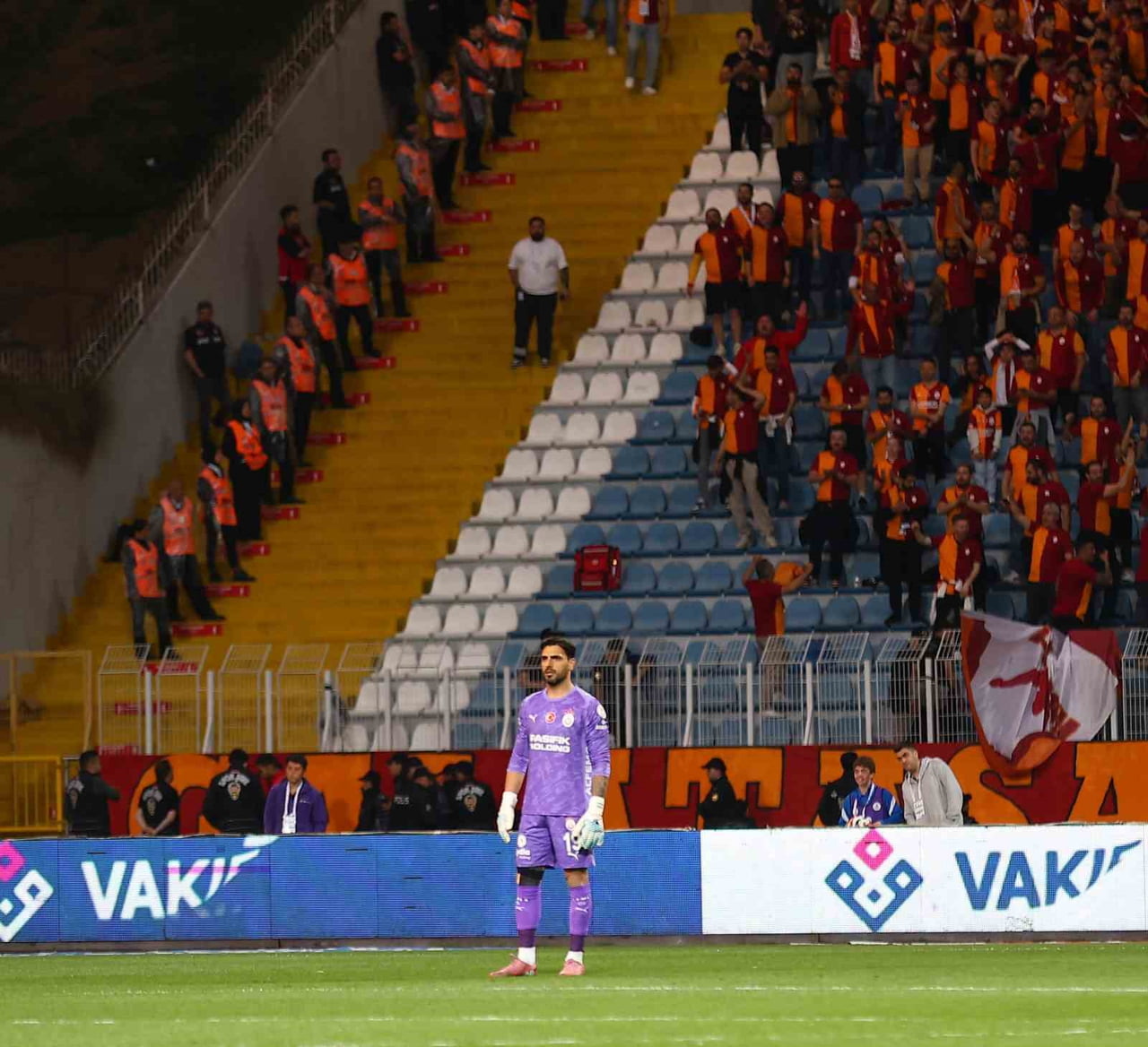 TRENDYOL SÜPER LİG’İN 34. VE SON HAFTASINDA GALATASARAY, DEPLASMANDA KARŞILAŞTIĞI KASIMPAŞA'YA 1-0...
