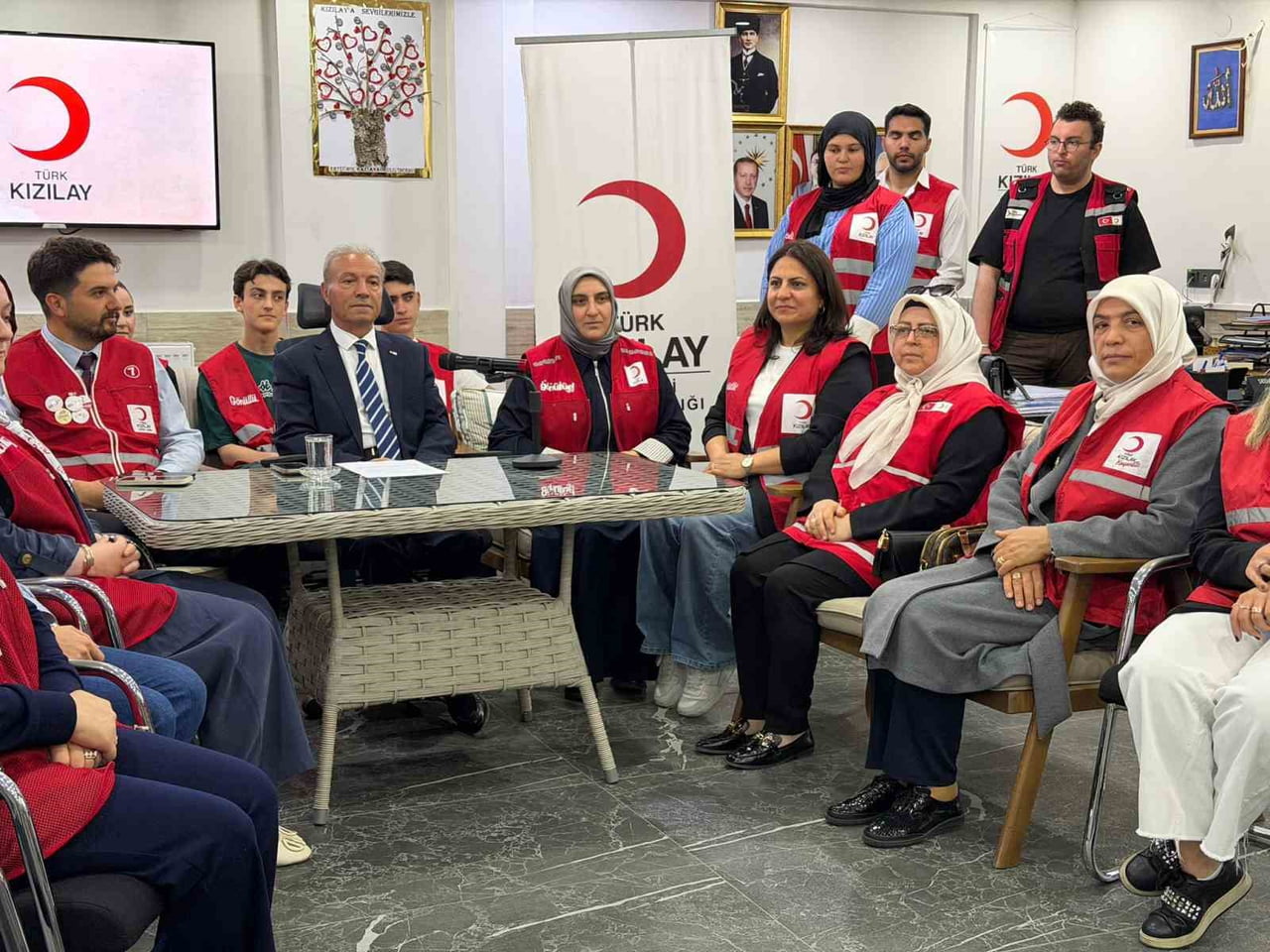TÜRK KIZILAY KAYSERİ İL MERKEZİ BAŞKANI CAFER BEYDİLLİ, TÜRK KIZILAY’A İLİŞKİN KAMUOYUNA YANSIYAN...
