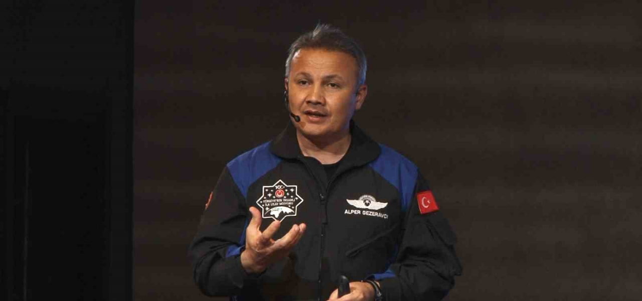 TÜRKİYE'NİN İLK ASTRONOTU ALPER GEZERAVCI