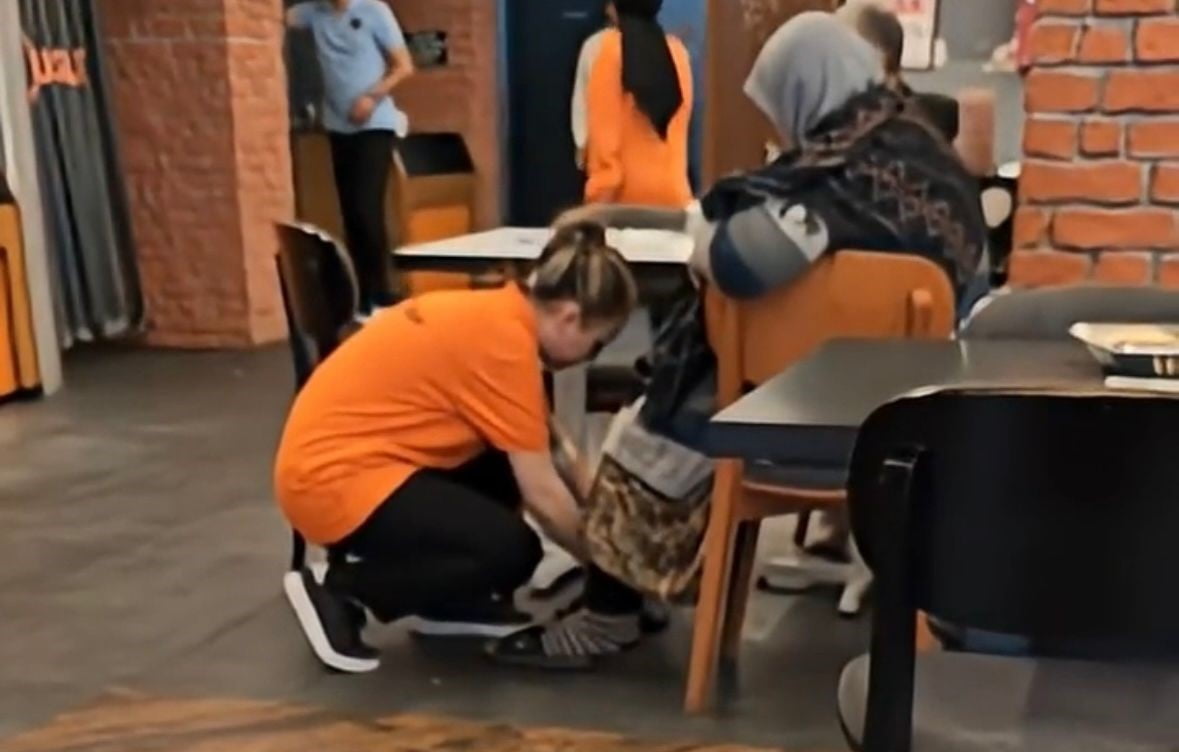 TÜRKİYE'NİN YERLİ VE MİLLİ MARKALARINDAN KÖFTECİ YUSUF'UN BİR ŞUBESİNDE YAŞANAN OLAY SOSYAL...