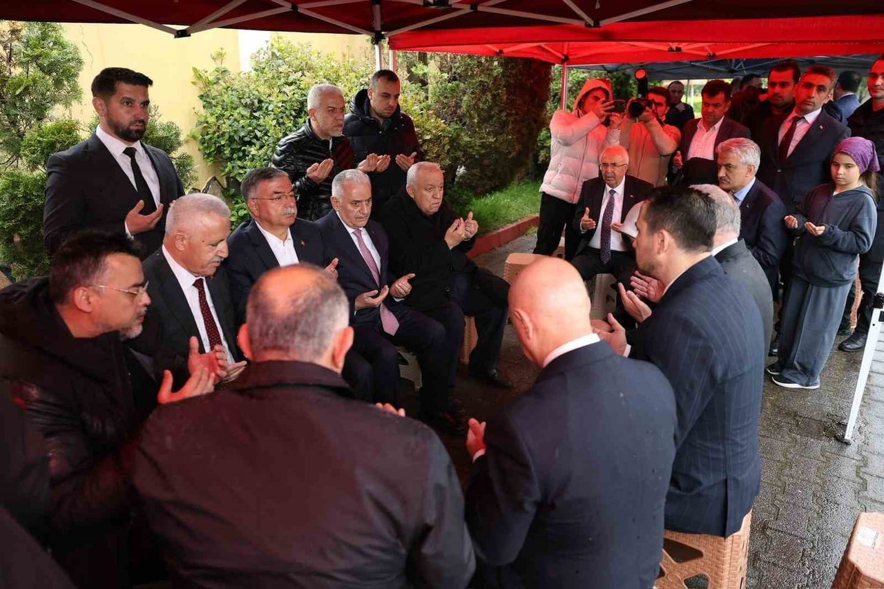 TÜRKİYE CUMHURİYETİ SON BAŞBAKANI, 28. TBMM BAŞKANI BİNALİ YILDIRIM,  KUZEY MARMARA OTOYOLU'NUN...