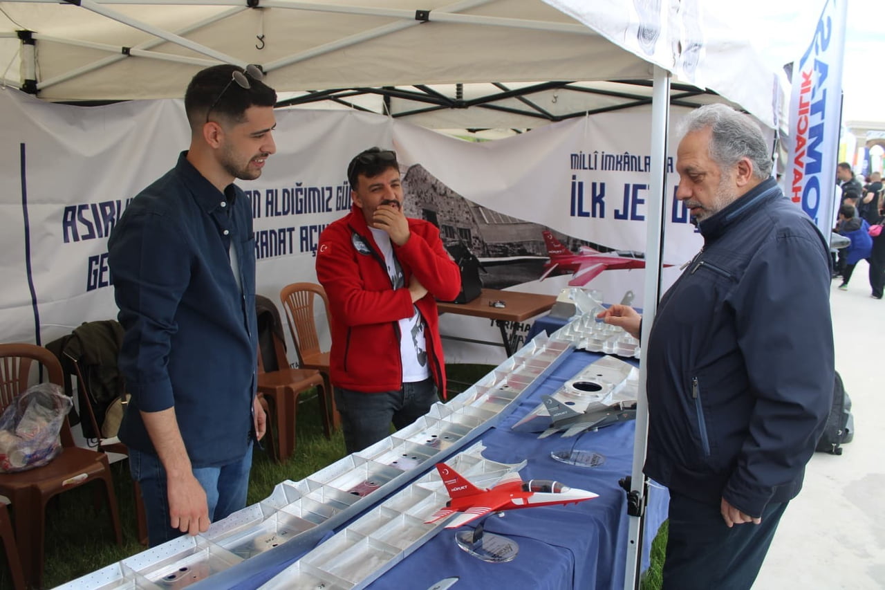 TÜRKİYE’NİN İLK UÇAK FABRİKASI OLAN TOMTAŞ’IN 100 YIL SONRA YENİDEN ÜRETİME DÖNMESİYLE BİRLİKTE...