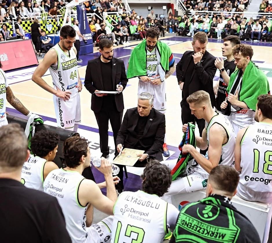 TÜRKİYE SİGORTA BASKETBOL SÜPER LİGİ’NDE (BSL) SERGİLEDİĞİ PERFORMANSLA DİKKATLERİ ÜZERİNE ÇEKEN...