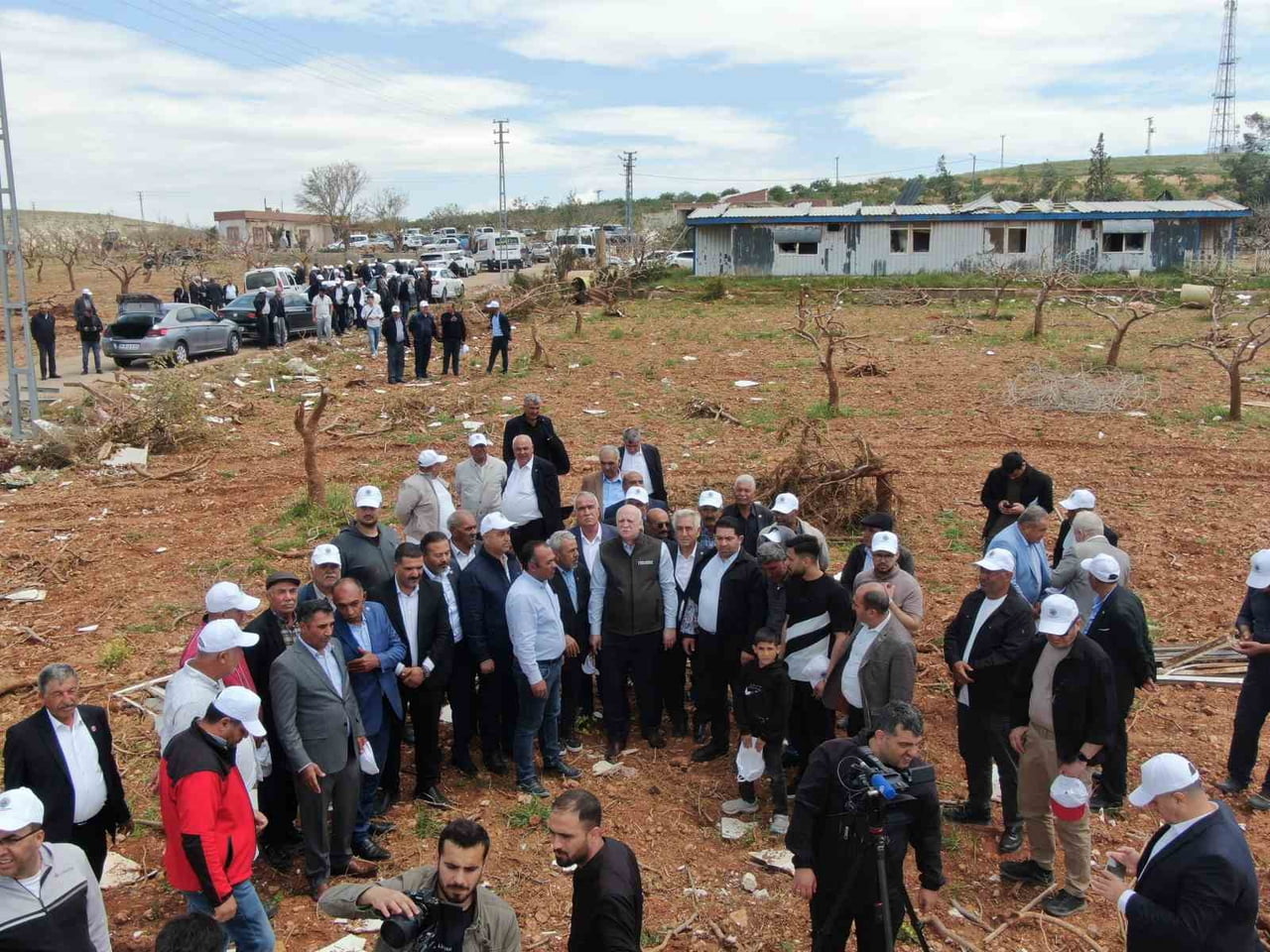 TÜRKİYE ZİRAAT ODALARI BİRLİĞİ (TZOB) GENEL BAŞKANI ŞEMSİ BAYRAKTAR, GAZİANTEP’TE YAŞANAN DOLU VE...