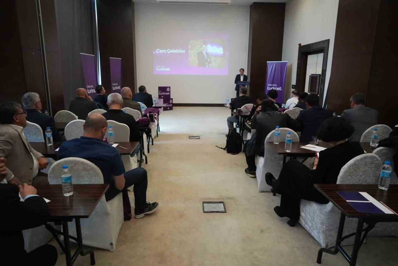 TURKNET CEO’SU CEM ÇELEBİLER AÇIKLAMALARDA BULUNDU