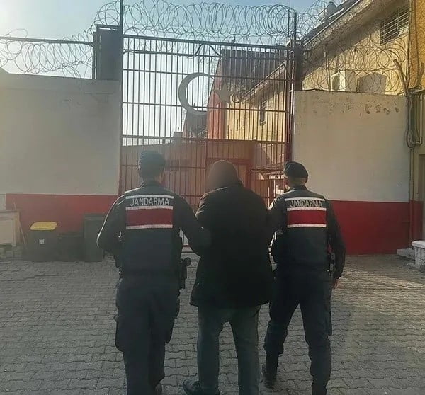 TUTUKLANAN OĞLU İBRAHİM A. CEZAEVİNE GÖTÜRÜLDÜ (ARŞİV)