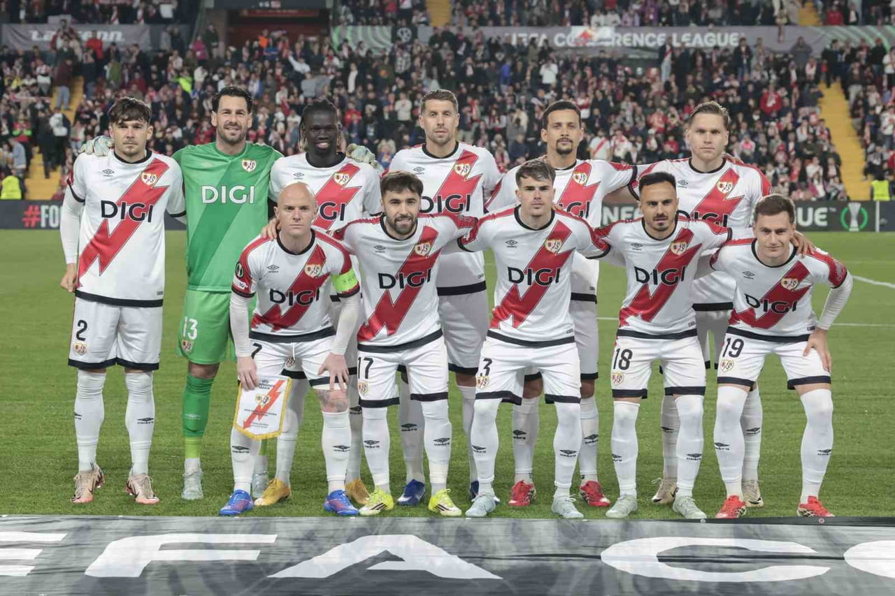 UEFA KONFERANS LİGİ FİNALİNDE İNGİLİZ TEMSİLCİSİ CRYSTAL PALACE İLE İSPANYOL EKİBİ RAYO VALLECANO...