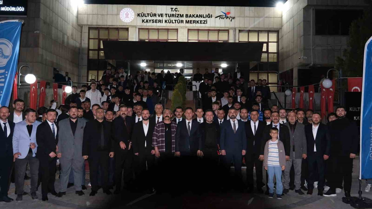 ÜLKÜ OCAKLARI KAYSERİ İL BAŞKANLIĞI TARAFINDAN BU YIL ÜÇÜNCÜSÜ DÜZENLENEN "TÜRK’ÜN TÜRKÜSÜ" SES...
