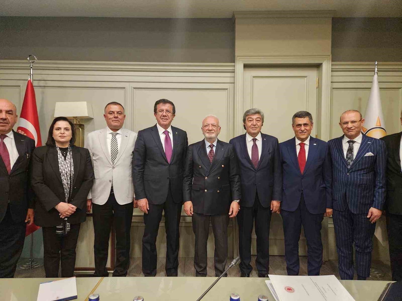 ULUSLARARASI NAKLİYECİLER DERNEĞİ (UND), LOJİSTİK SEKTÖRÜNÜN ÖNÜNDEKİ ENGELLERİ KALDIRMAK VE...
