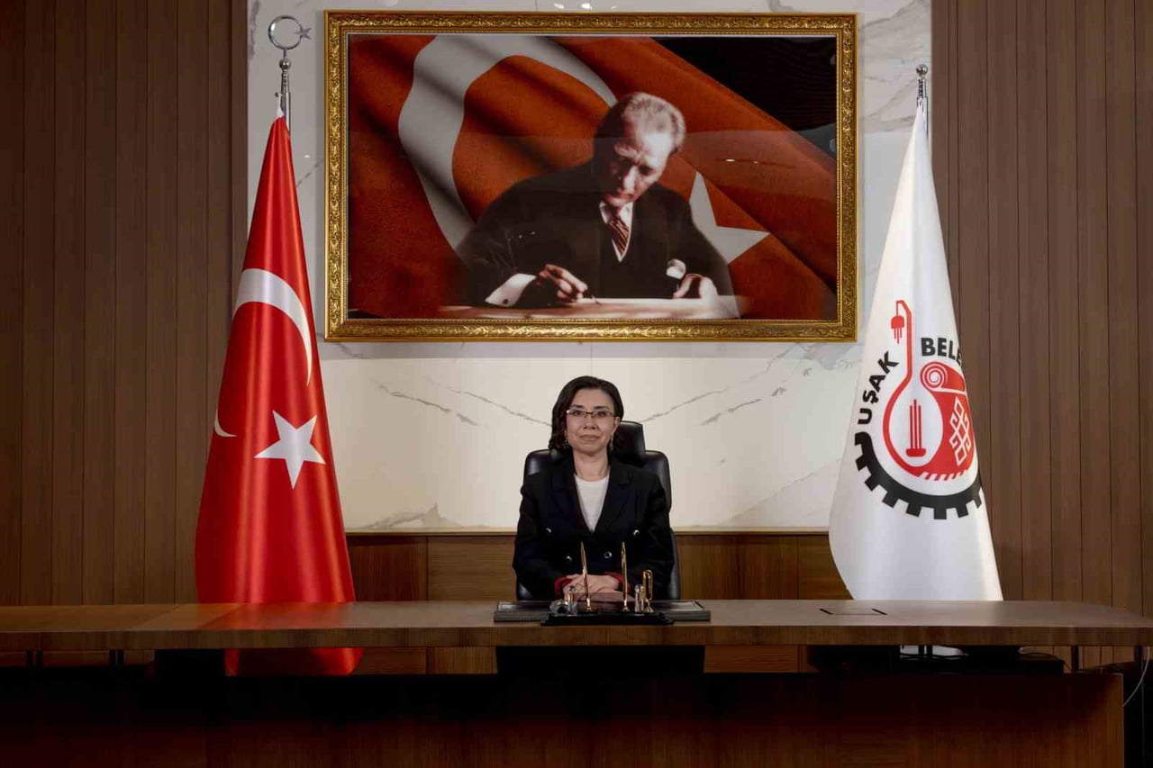 UŞAK BELEDİYE BAŞKANVEKİLİ HATİCE TEREKECİ ÖZKAN
