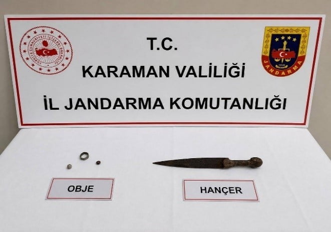 UYGULAMALARDA TARİHİ ESERLER İLE UYUŞTURUCU ELE GEÇİRİLDİ.