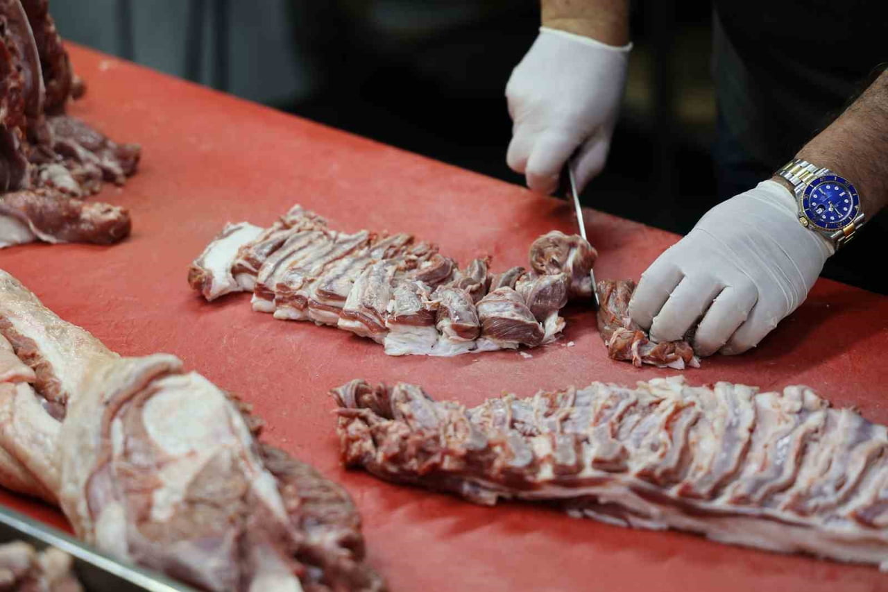 UZMANINDAN KURBAN ETİ SAKLAMA VE TÜKETME TAVSİYELERİ GELDİ