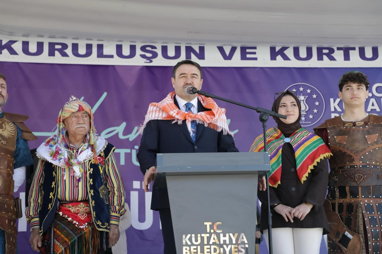 VALİ MUSA IŞIN KONUŞMA YAPTI