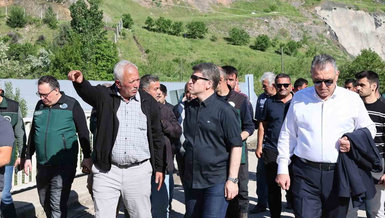 VALİLİĞİN RİYASETİNDE ZARAR TESPİT VE İYİLEŞTİRME ÇALIŞMALARININ İLGİLİ KURUMLARIN TÜM TEKNİK VE...