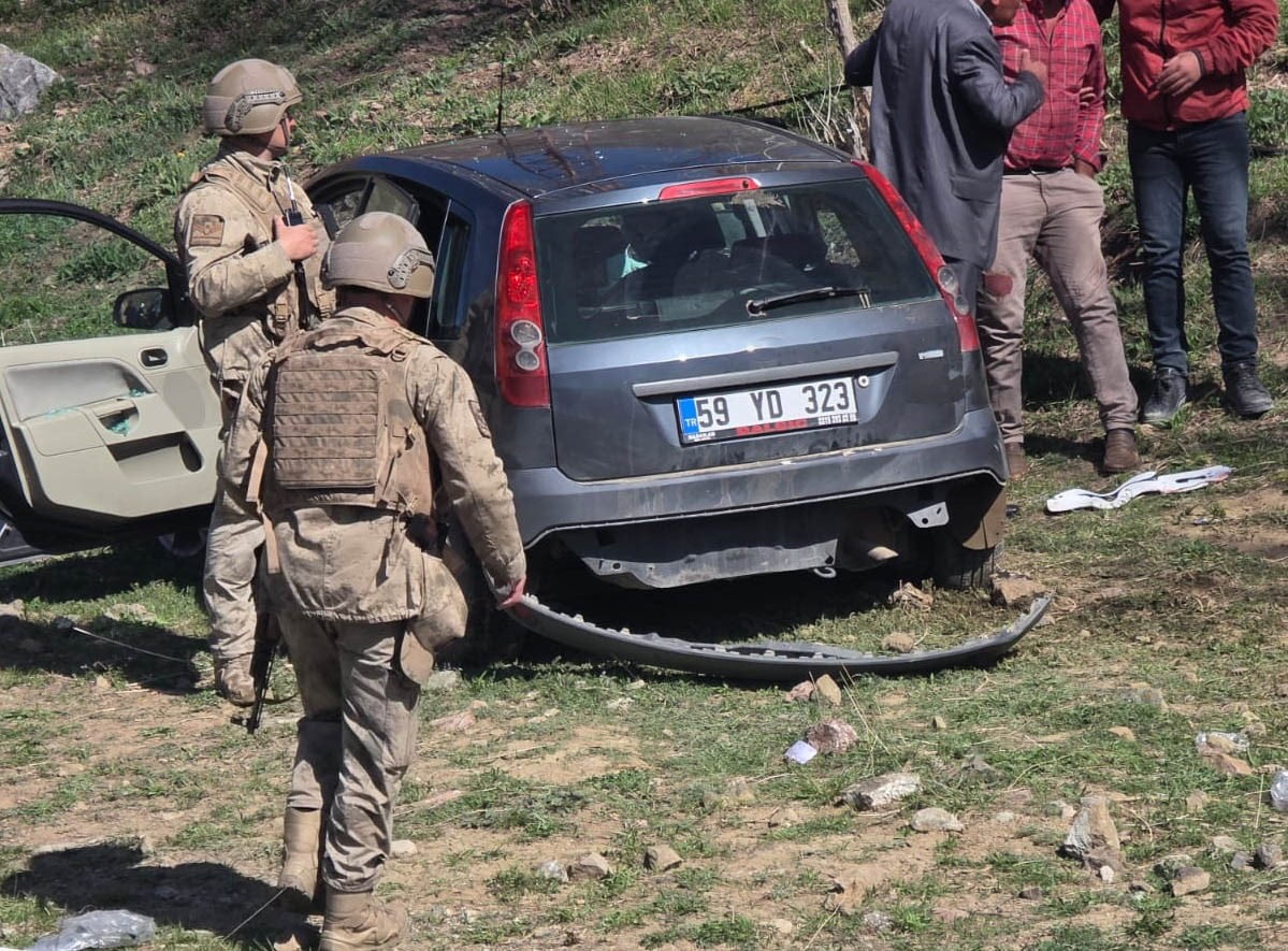 VAN'IN BAŞKALE İLÇESİNDE, 1 OTOMOBİLİN YOLDAN ÇIKARAK KAZA YAPMASI SONUCU 1 KADIN HAYATINI...