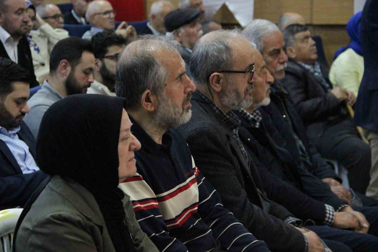 VATANDAŞLAR TOPLANTIYA YOĞUN İLGİ GÖSTERDİ.
