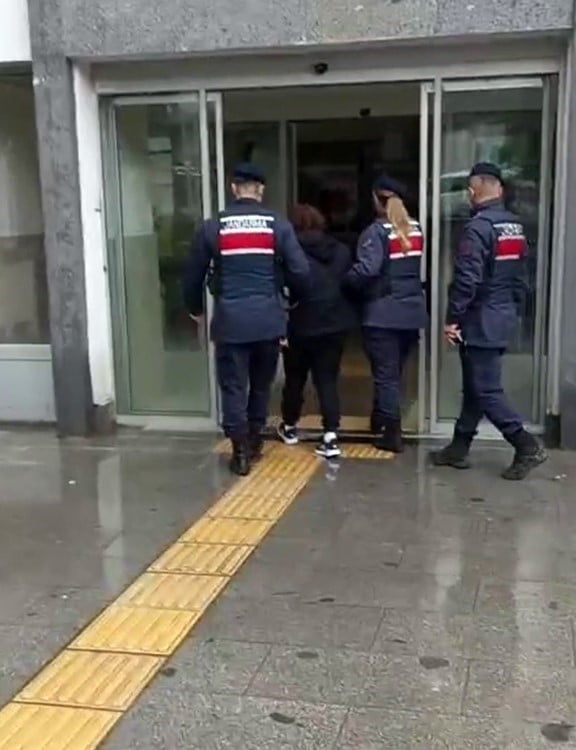 YAKLAŞIK 34 YILDIR İZİNİ KAYBETTİREN TKP/ML-TİKKO SİLAHLI TERÖR ÖRGÜTÜ ÜYESİ, JANDARMANIN AYLAR...