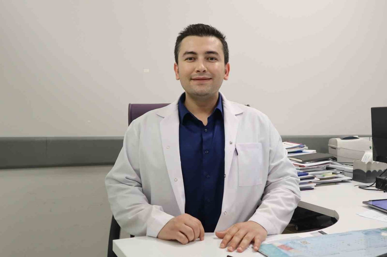 YALOVA EĞİTİM VE ARAŞTIRMA HASTANESİ DERMATOLOJİ UZMANI DR. BEKİR KURT, DERİ KANSERLERİNDE ERKEN...