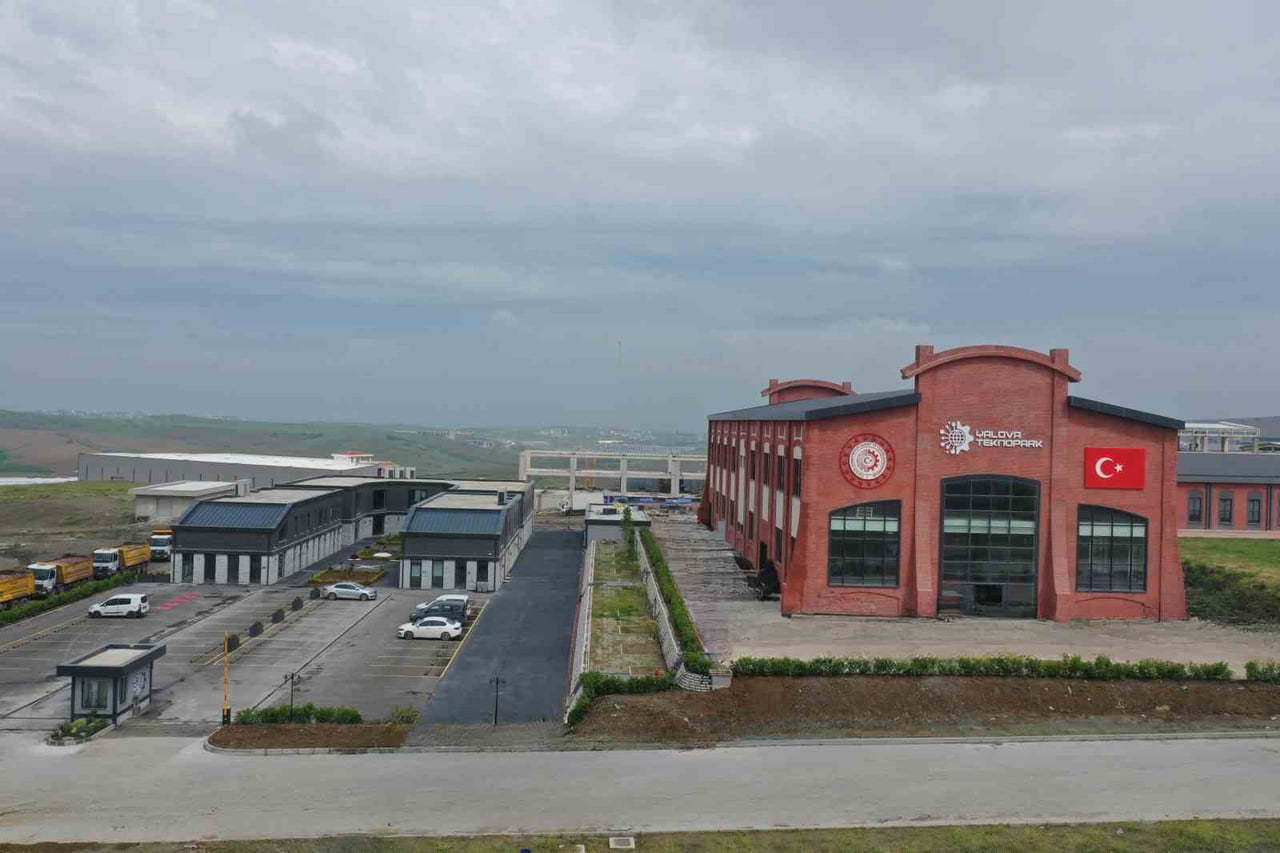 YALOVA MAKİNE İHTİSAS ORGANİZE SANAYİ BÖLGESİ İÇERİSİNDE FAALİYET GÖSTEREN YALOVA TEKNOPARK...