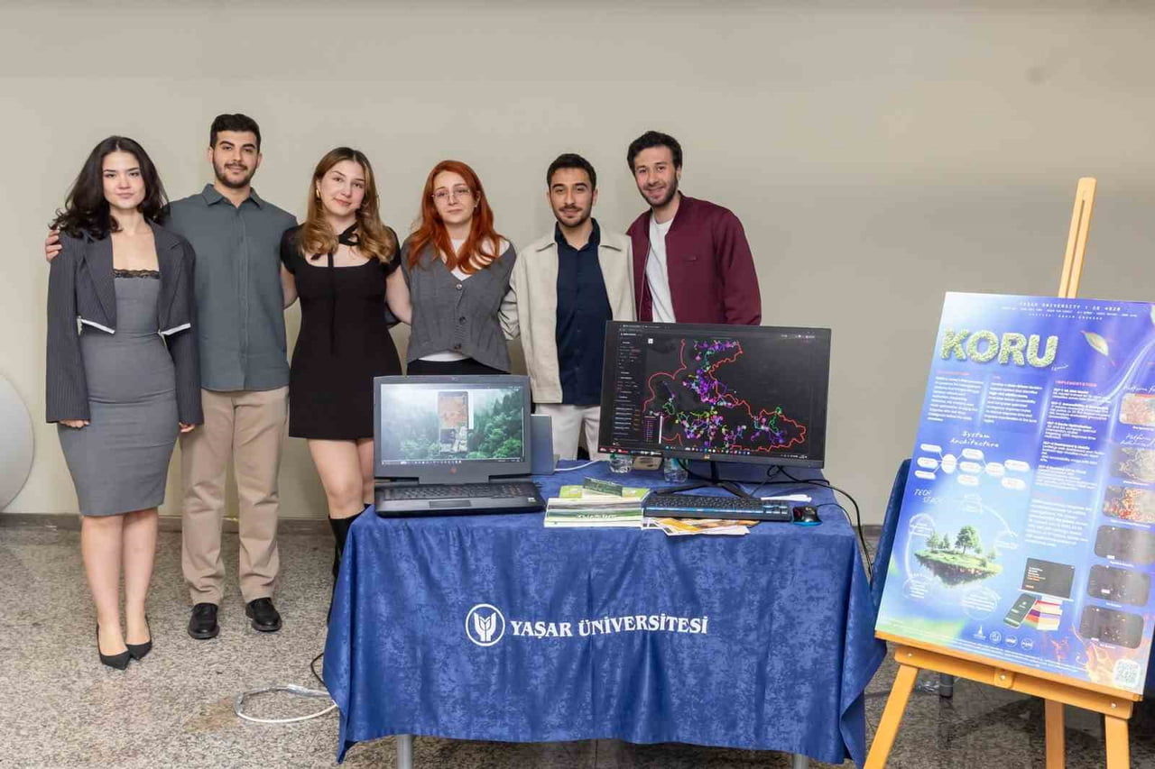 YAŞAR ÜNİVERSİTESİ YAZILIM MÜHENDİSLİĞİ BÖLÜMÜ ÖĞRENCİLERİ, MEZUNİYET PROJELERİ KAPSAMINDA...