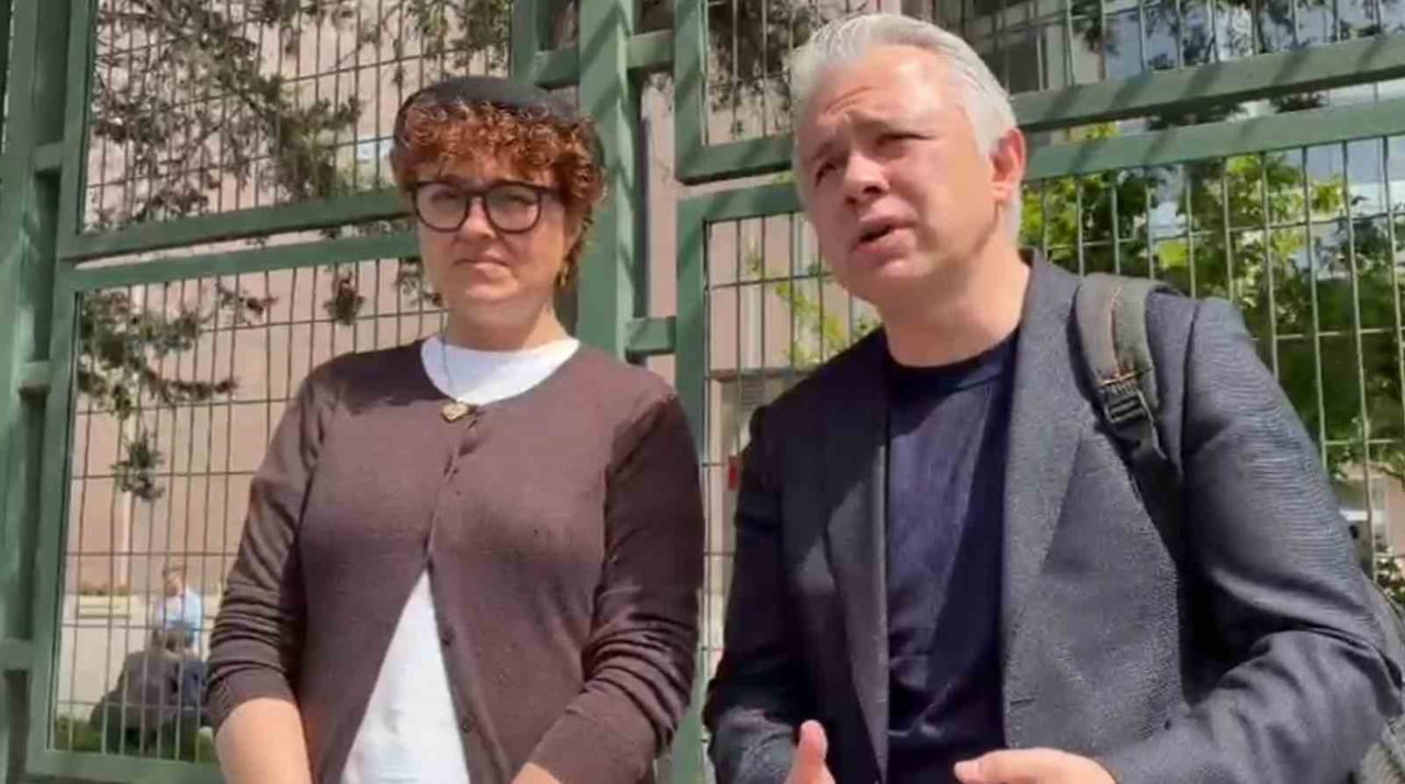 YASEMİN AKINCILAR MİNGUZZİ İLE  AİLENİN AVUKATI ERSAN BARKIN