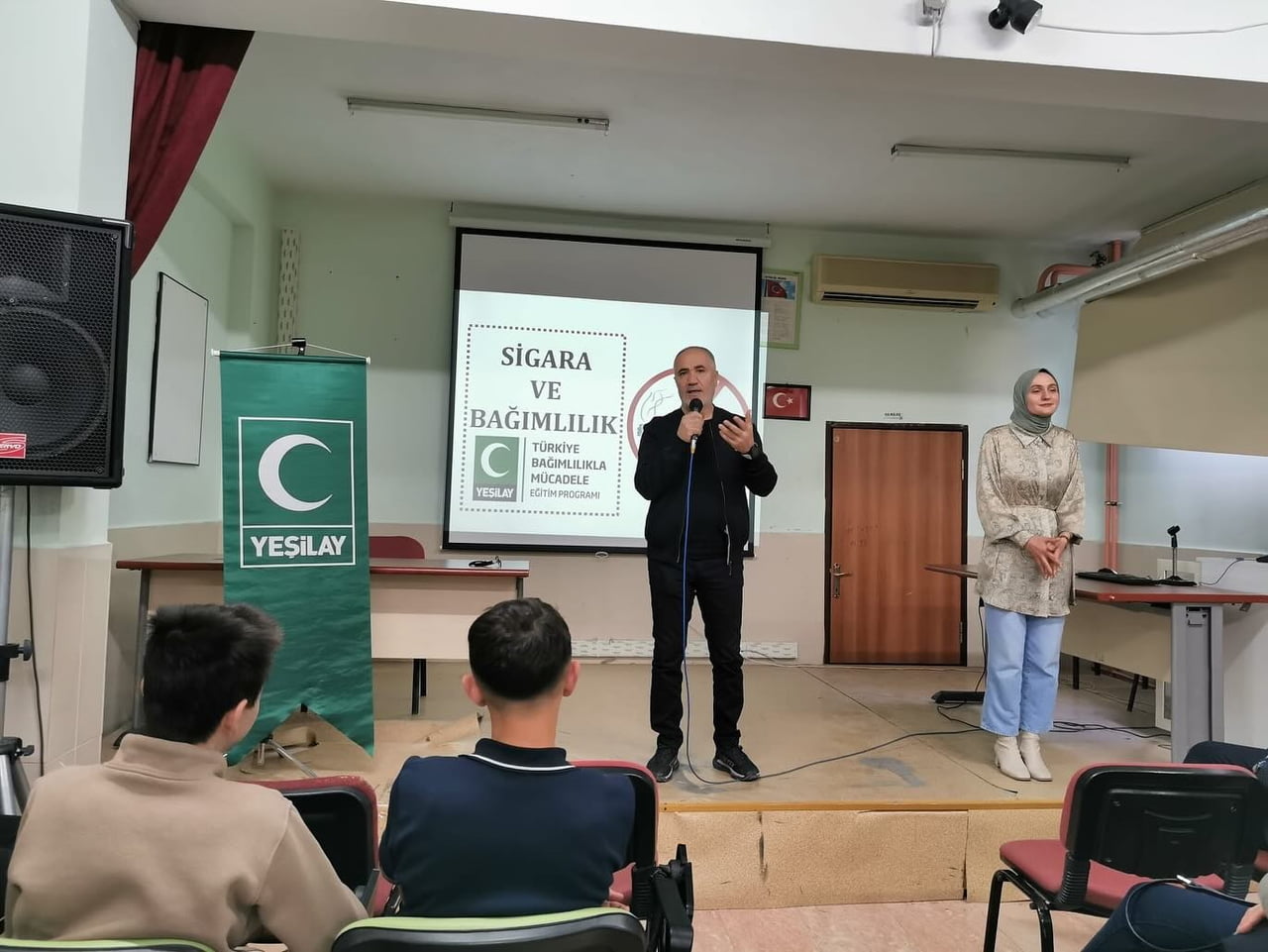 YEŞİLAY NİĞDE ŞUBE BAŞKANI HAYRİ YILDIZ, BAĞIMLILIKLA MÜCADELEDE DİKKAT EDİLMESİ GEREKEN HUSUSLARA...