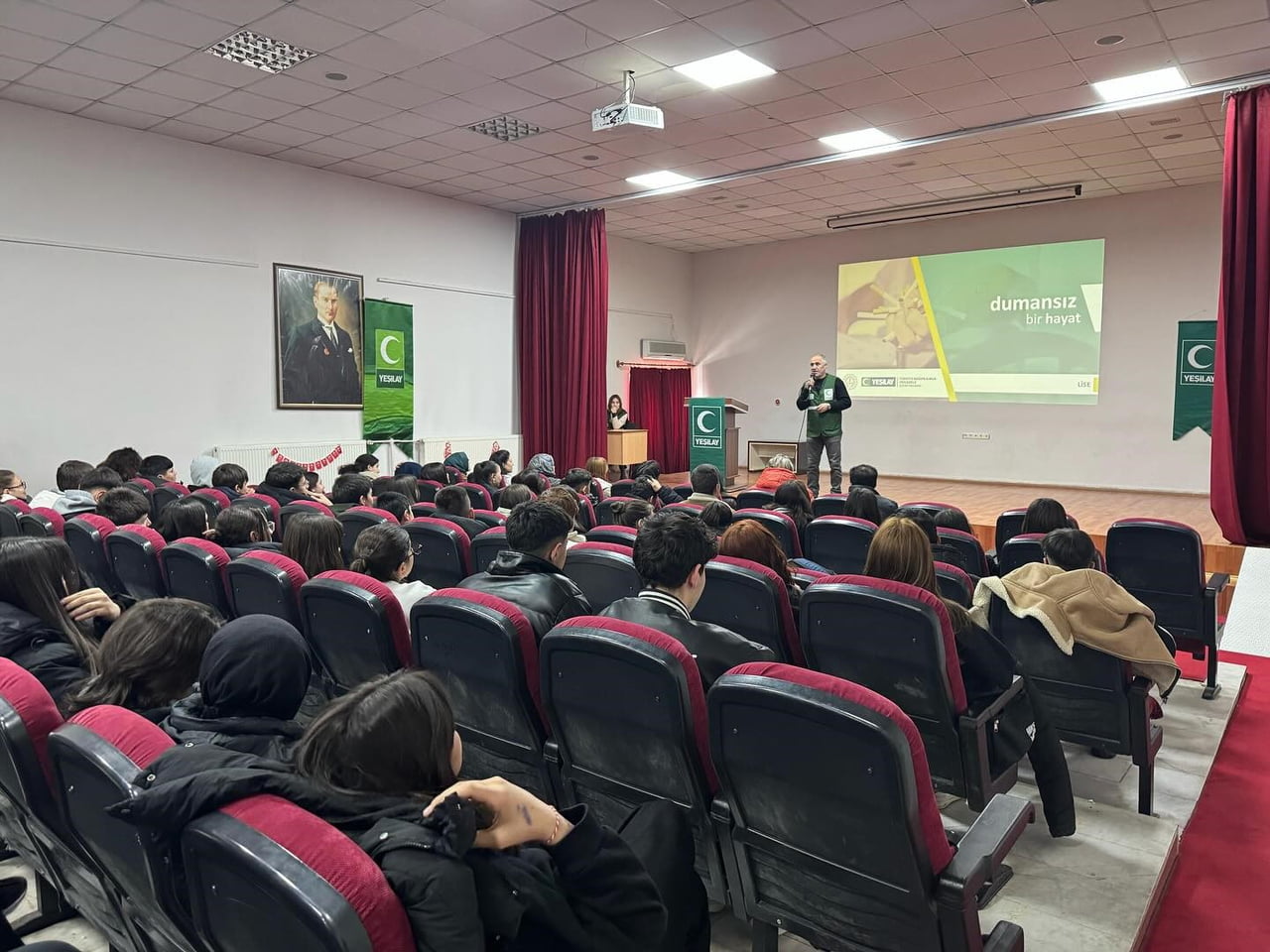 YEŞİLAY NİĞDE ŞUBE BAŞKANI HAYRİ YILDIZ, BAĞIMLILIKLA MÜCADELEDE DİKKAT EDİLMESİ GEREKEN HUSUSLARA...