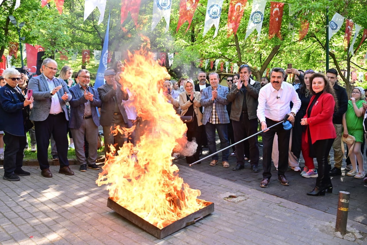 YILDIRIM BELEDİYESİ TARAFINDAN DÜZENLENEN GELENEKSEL HIDIRELLEZ ŞENLİKLERİ,  RENKLİ GÖRÜNTÜLERE...