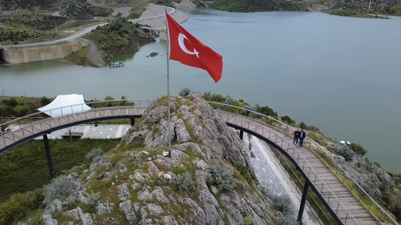 YOZGAT’IN ÇEKEREK İLÇESİNDE BULUNAN ÇEKEREK BARAJI’NDA, SON DÖNEMDE ETKİLİ OLAN BEREKETLİ...