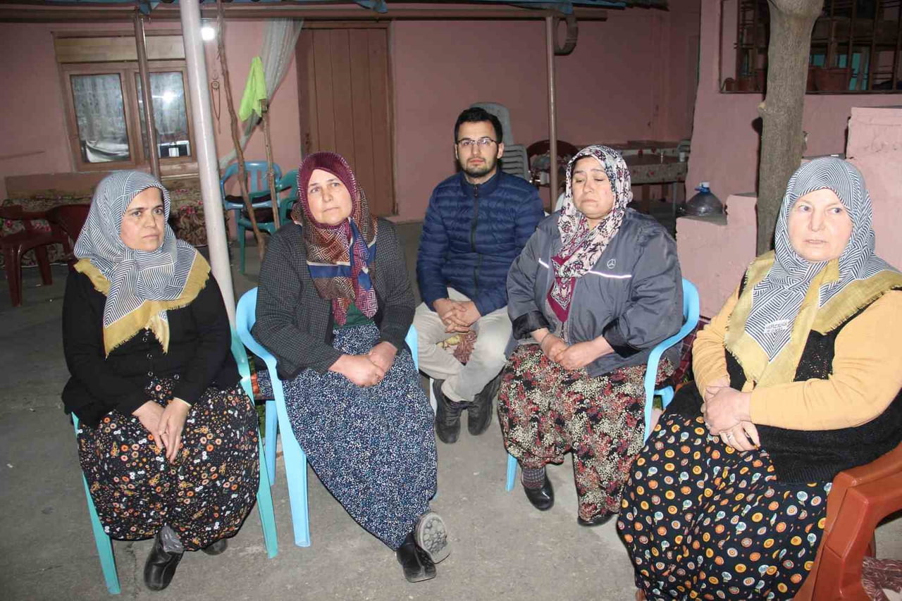 YUNANİSTAN AÇIKLARINDA YANAN FERİBOTTA KAYBOLAN AYDINLI TIR ŞOFÖRÜ MEHMET ÇAKIR’DAN BİN 548 GÜNDÜR...