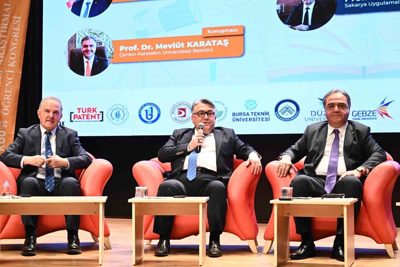 ZONGULDAK BÜLENT ECEVİT ÜNİVERSİTESİ (BEUN) REKTÖRÜ PROF. DR. İSMAİL HAKKI ÖZÖLÇER, KOCAELİ...